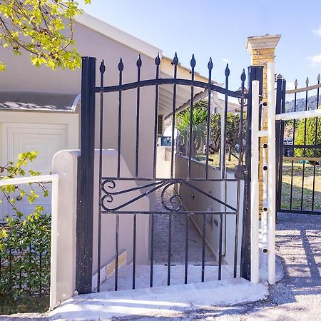 Ad Homes アギオス・ゴルディオス エクステリア 写真